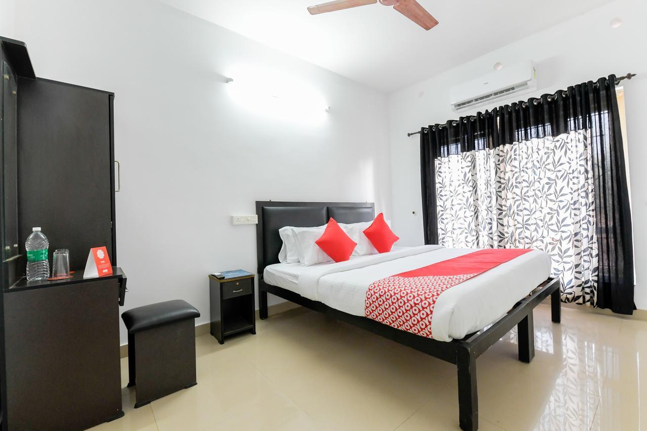 Oyo 11891 Amare Beach Resorts Alappuzha Екстериор снимка