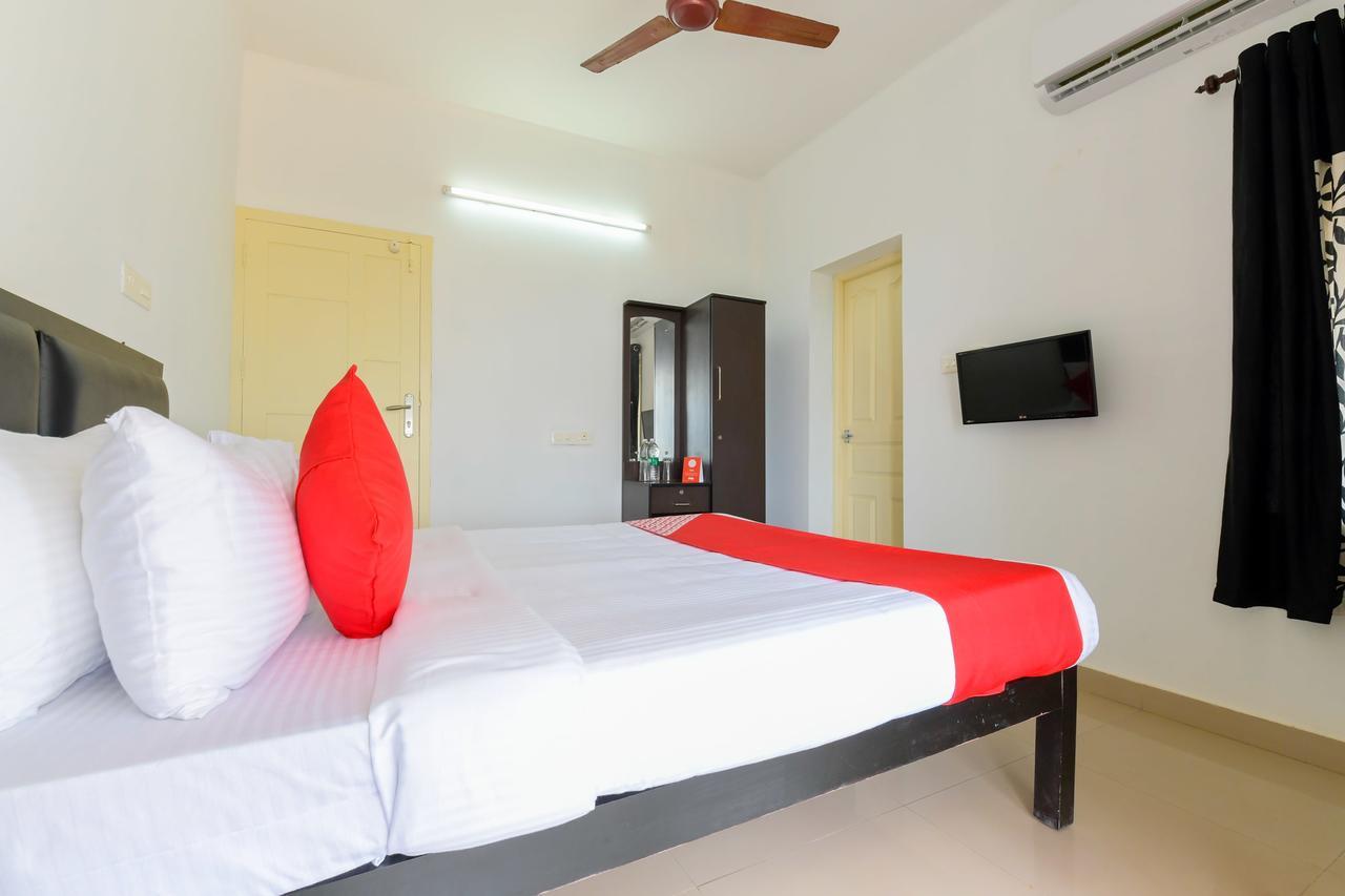 Oyo 11891 Amare Beach Resorts Alappuzha Екстериор снимка